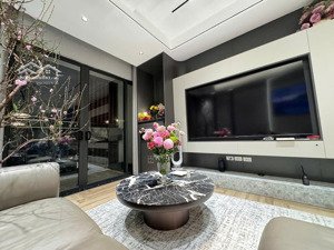 chính chủ bán ch 75m2, 2n2vs, full nội thất đẹp - giá 8,2tỷ tại the legend nguyễn tuân 