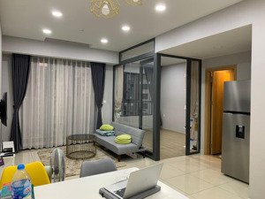 chính chủ cần bán căn hộ emerald: 53m2 (1pn-1wc), tầng cao, có sẵn nội thất, giá: 3.82 tỷ