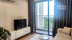 bán căn hộ view vinuni giá 3,45 tỷ, 43m2, ban công đông nam, gia lâm, hà nội