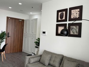 chính chủ cho thuê căn hộ full nội thất happy one central liền kề toà nhà becamex .lh tú