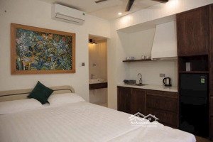 bán gấp tòa căn hộ 5 tầng lô góc phố tây sát biển mỹ khê dòng tiền 180tr/tháng - không có lô thứ 2!