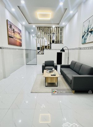 chính chủ 3 bước ra emart, hẻm xe hơi 5m, 3 tầng, (4mx15m) dt: 62.4m2, phan huy ích, p.12, gò vấp