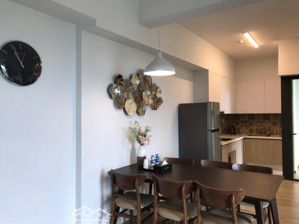 ecopark: bán căn 2pn 2vs - view golf và hồ thiên nga - đủ đồ - sẵn sổ đỏ. đang cho thuê 10tr/th