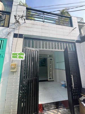 cho thuê nguyên căn sát mặt tiền 1034 quang trung, p8, gv - dt:4x20m, trệt lầu: 4pn, 2wc - giá 10tr