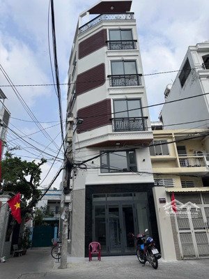 nhà đẹp- giá tốt- góc 2 mt hxh hoàng hoa thám, p5. bình thạnh , chỉ 9,9 tỷ