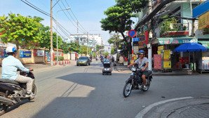 xe hơi đậu cửa nhà lâm văn bền p-tân kiểng q7 60m2 giá chỉ 6.9 tỷ tl