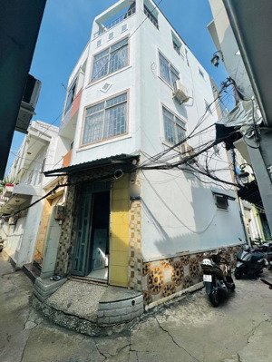 góc 2 mt hẻm 3m phạm văn đồng 3 tầng giá 4 tỷ 85 tl