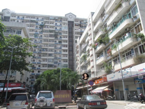 bán căn cc shophouse 2 mặt tiền giá tốt ngay city garden, view landmark 81 - shr giá 8,5 tỷ (tl)