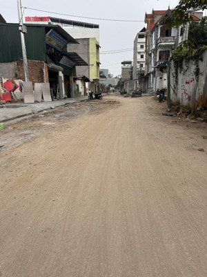 bán đất gần cầu thăng long - chân cầu thượng cát - giá đầu tư - tăng giá mạnh