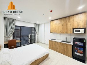 tòa mới tinh nằm ngay trung tâm quận cầu giấy