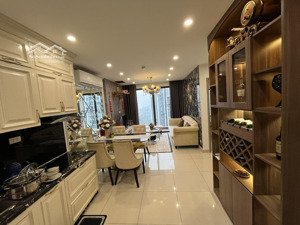 cần bán căn hộ 2pn-55m-4.7 tỷ kđt vinhomes smart city