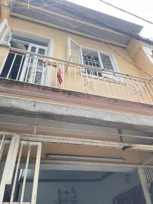 bán nhà đường số 4 dt 4* 4,5 m hẻm 6 m giá tốt có 2 tỷ750