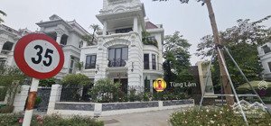góc 2 mặt tiền tây nam - đông nam. ciputra 4 tầng thang máy, dt 305m2 - nguyễn hoàng tôn