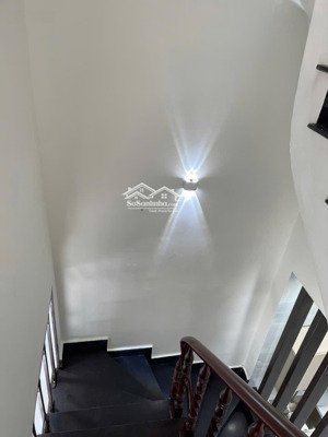 nhà đẹp cao lỗ, phường 4, quận 8, 43m2 ( ngang 4,7, 6,9 tỷ, 4 tầng đúc, hàng hiếm giá tốt