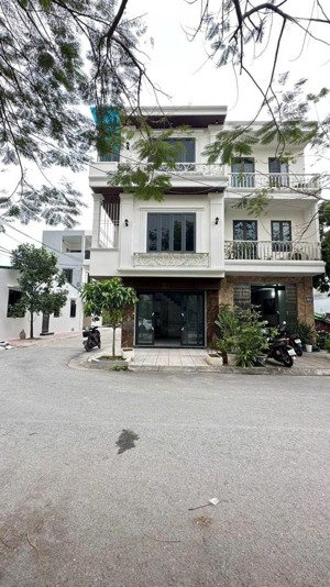 nhà khúc thừa dụ - đường 15m siêu rộng, lô góc 2 mặt cực đẹp - giá 4.5 tỉ