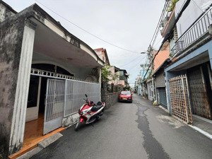 mtkd - hiệp phú - 75m 2- nhà c4 chủ xoắn bán- trả là chốt!