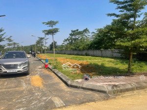 chính chủ cần bán 100m2 full thổ cư tại hòa lạc