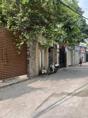 hxh hồ biểu chánh phú nhuận 4 tầng 4pn căn góc thoáng chỉ 12.68 tỷ