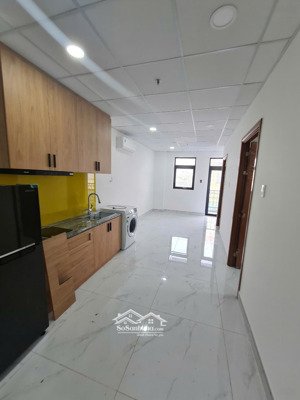 chỉ 8 tỷ cho căn bùi đình túy 60m2 - ngang 4m6 - ra hẻm xe tải chỉ 30s - 4 tầng 4 phòng ngủ, cám ơn