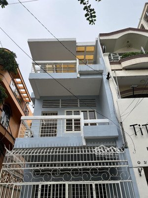 hẻm xe hơi rộng 6m - nguyễn trọng tuyển - 3 tầng - 57m2 - kinh doanh đa ngành - hướng đông 13,5 tỷ