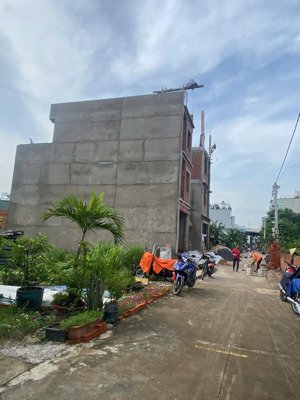 chính chủ bán đất hẻm nhựa 6m, xe hơi vào tận nơi, 110m2, đường 18b, gần lê văn quới, mã lò