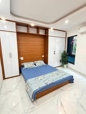 chính chủ cho thuê căn hộ ccmn ô tô đỗ cửa giá chỉ 4tr2