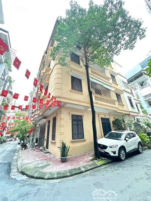 bán nhà nguyên hồng 45m lô góc 2 mặt tiền, ô tô tránh kinh doanh 5 tầng. ngõ thông phân lô 16 tỷ