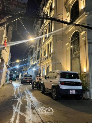 nhà đẹp 38m2 - sát hxh - ngay nơ trang long - bình thạnh - tiện ích đầy đủ - chỉ 4.x tỷ