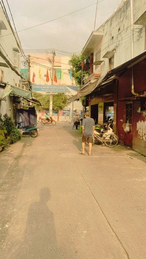 bán nhà âu dương lân, p.3, q.8 - hxh đậu nhà, 63m, cách mt 20m - chỉ 9.4 tỷ.