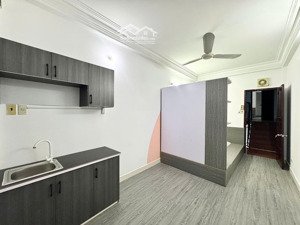 cho thuê phòng giá rẻ full nội thất, trống sẵn, gần chợ tân định & thảo cầm viên sài gòn