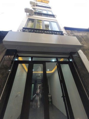 bán nhà mới 8.3 tỷ, 5 tầng thang máy, dt sổ 31m2, mt 3.1m, phố lụa, vạn phúc, hà đông