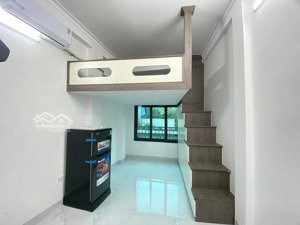 bán ccmn lê thanh nghị, gần đhbk, 40m2x6tầng, nhà mới full nội thất, 5 pkk, 30m ra phố, nhỉnh 12tỷ