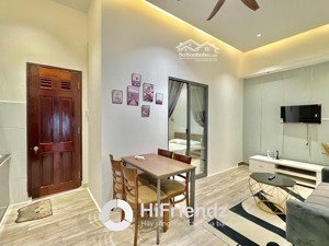 cho thuê căn hộ 1pn tách bếp cao cấp, rộng 45m2, máy giặt riêng, 4ng4xe, ngay thành thái q10