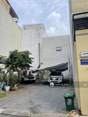 chủ gửi lô đất 70m2 ngay ql13, kế kđt vạn phúc phường hiệp bình phước đường 2 oto né giá 6,2 tỷ