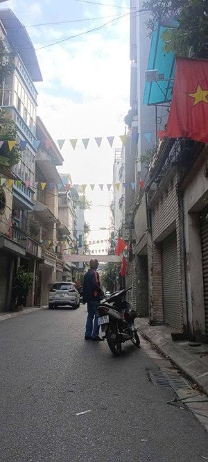 nhà trung tâm bạch mai đắc địa, ngõ thông ô tô, kinh doanh, gần trường, bệnh viện, công viên