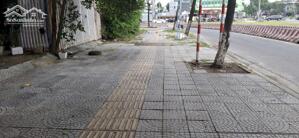 NHÀ 3 TẦNG ĐẸP – ĐẤT HƠN 100M² – ĐƯỜNG 30M LỀ 6M 9.9TỶ