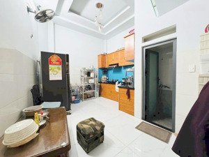 bán căn nhà cực chất 4 tầng 5pn 50m2 chỉ hơn 5 tỷ