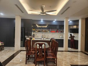 bán biệt thự lô góc st5, gamuda gardens, hoàng mai, hà nội (góc khe nhiệt - có thang máy)