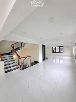 cho thuê nhà mới xây đường đặng thùy trâm, p.13, bình thạnh