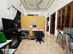 nhà mặt tiền đường tản viên - khu bàn cờ phước hoà - trung tâm nha trang