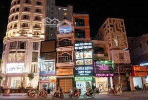 nhà 7 tầng ngay vòng xoay mặt tiền đường quang trung đang có sẵn hđ thuê
