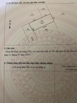 .đất thị trấn nền ba hàng đồi.