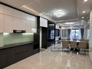 siêu hiếm-phố ẩm thực lệ mật-ô tô tránh-xe 7 chỗ ngủ trong nhà-59m2-5 tầng-12 t.ỷ