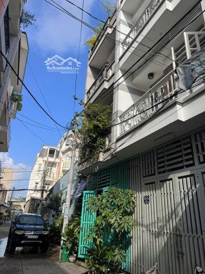 bán gấp nhà 4 tấm hẻm 7m nội thất cao cấp gần bv bình tân