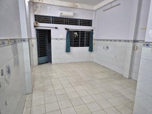 cho thuê phòng trọ đường lê văn sỹ q3