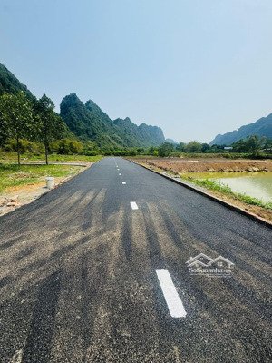 165m xã an phú, mỹ đức, hà nội. đường nhựa trước đất 2oto tránh, cảnh quan thiên nhiên thoáng sáng