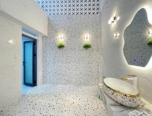 nhà đẹp 3 tầng quận 7, xe hơi vào nhà, 8x18m, chỉ 15.9 tỷ ( bán gấp)