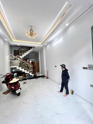 bán nhà đẹp p.tân sơn nhì, 4.1x13m giá chỉ 5.15 tỷ