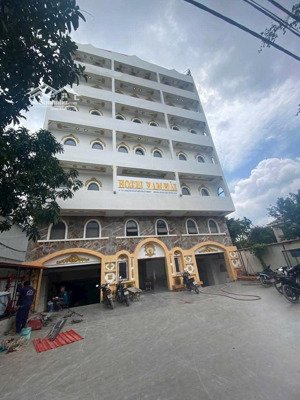 bán căn hộ dịch vụ-dòng tiền 3 tỷ-1000m-tăng nhơn phú thủ đức