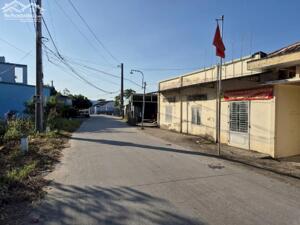 Nền thổ góc 2 mt đường xe hơi 180m2 xã Phước Đông giá đầu tư 1 tỏi 50tr